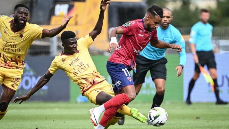 Đối đầu giữa Reims và Metz